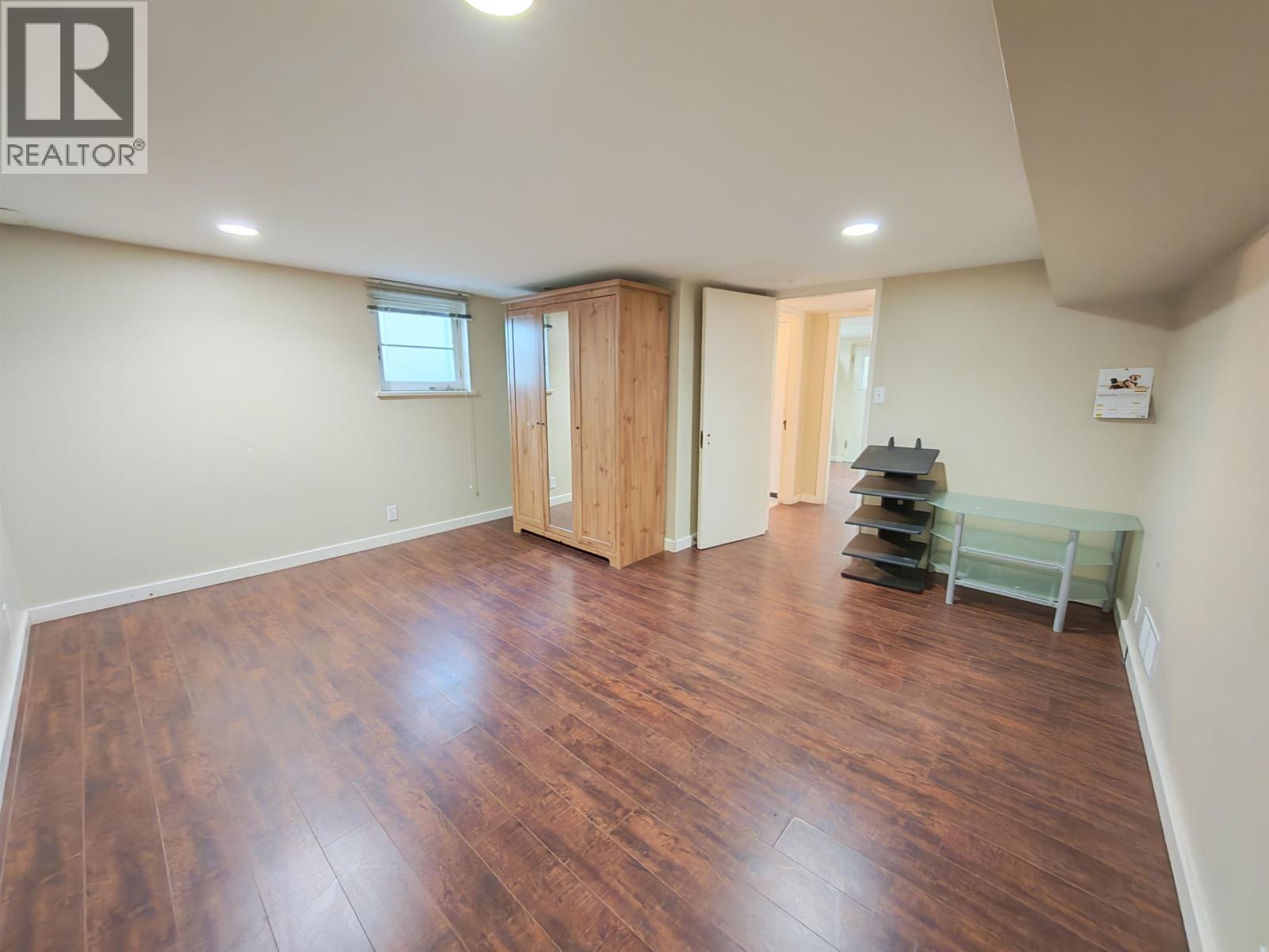 929 Sixth Street, New Westminster, British Columbia  V3L 3C8 - Photo 5 - R3087340