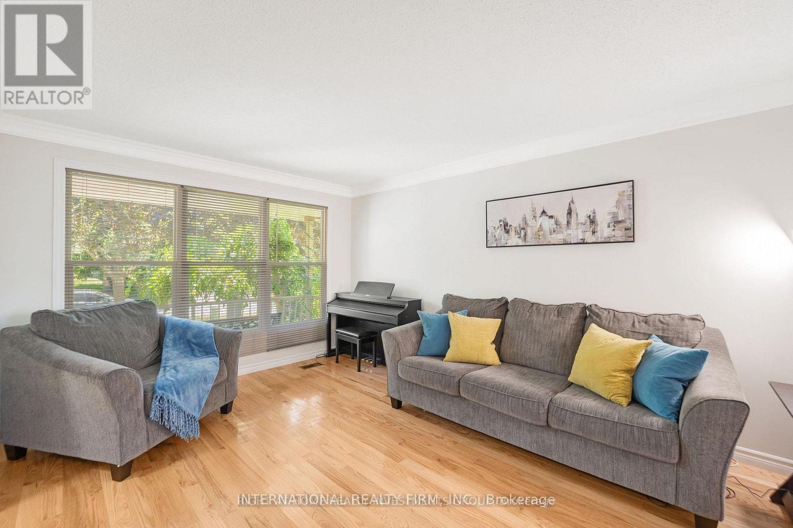 660 Whistler Drive N, Oshawa (Northglen), Ontario  L1J 7N7 - Photo 12 - E12768174