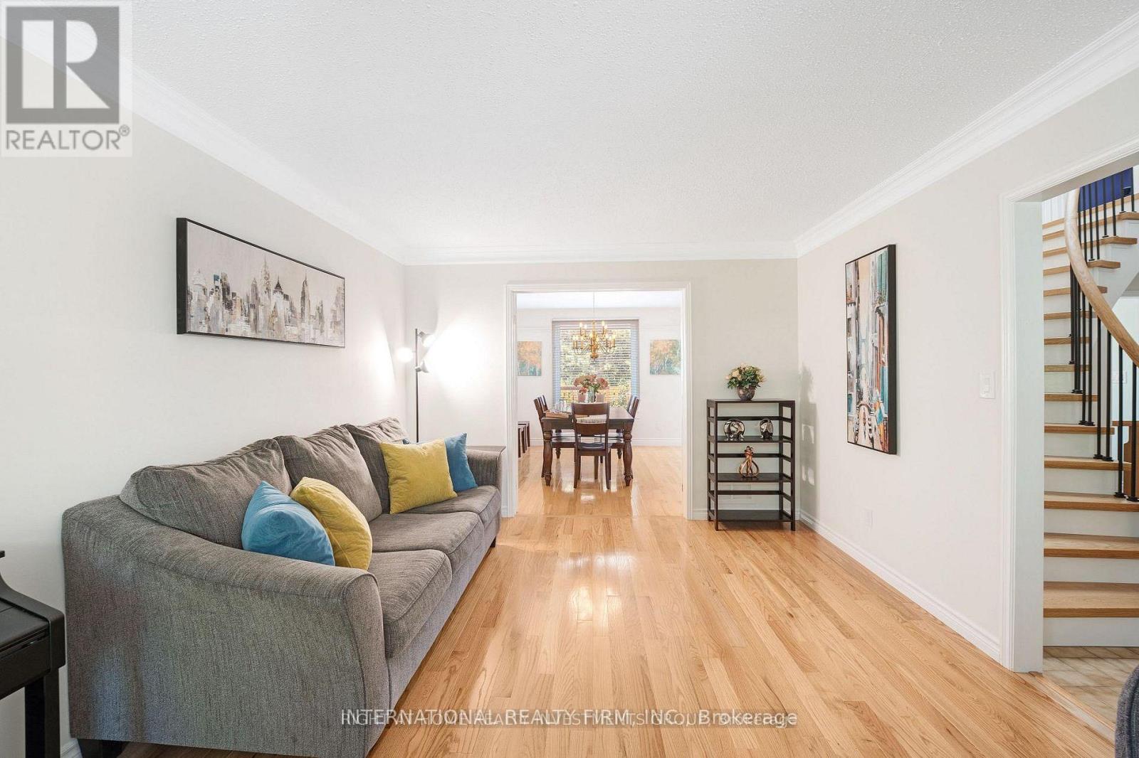 660 Whistler Drive N, Oshawa (Northglen), Ontario  L1J 7N7 - Photo 13 - E12768174