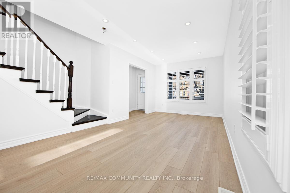 20 Mcnicol Crescent, Ajax, Ontario  L1Z 1Y8 - Photo 4 - E12768182