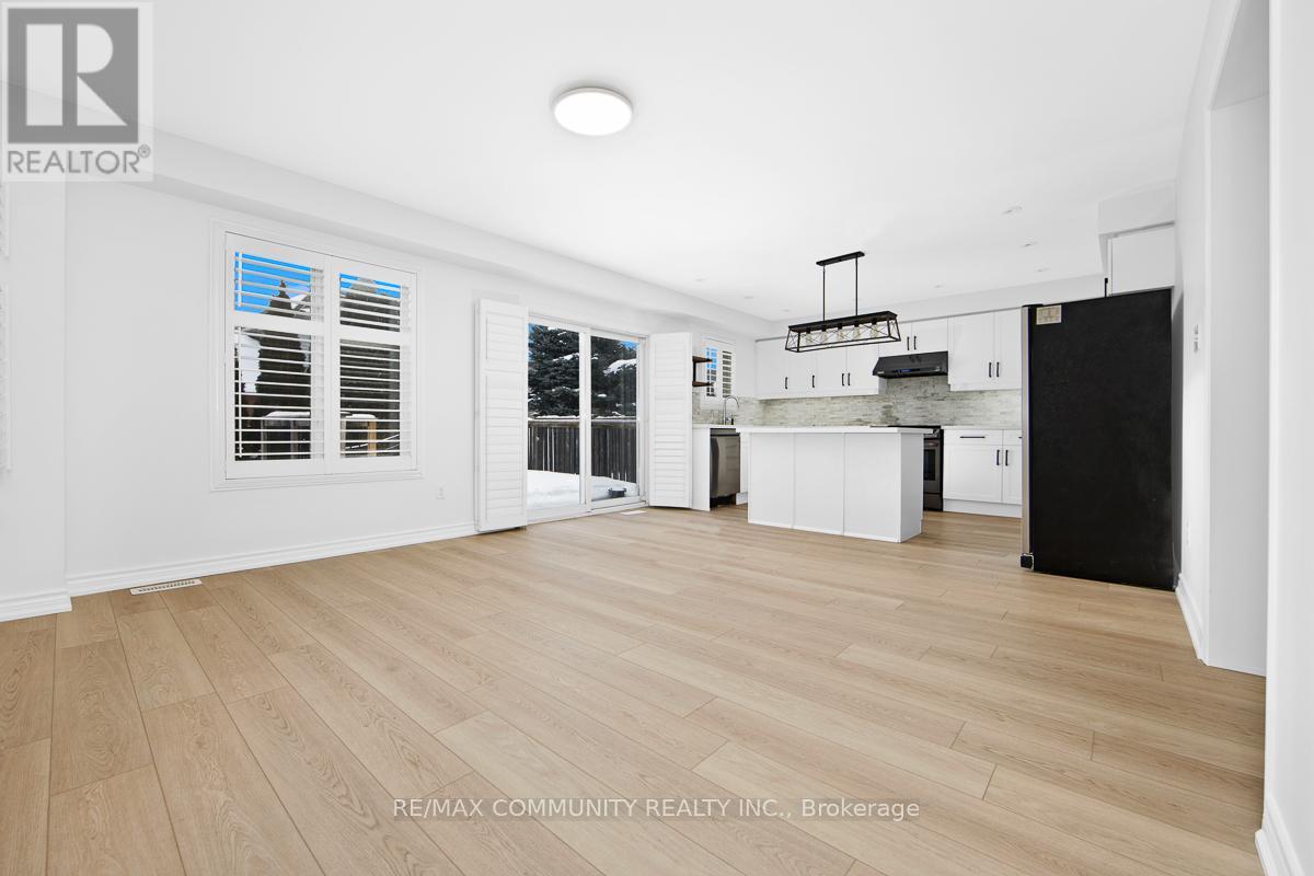 20 Mcnicol Crescent, Ajax, Ontario  L1Z 1Y8 - Photo 6 - E12768182