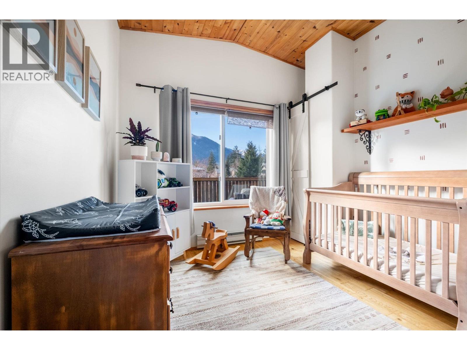 7407 Harrow Road, Pemberton, British Columbia  V0N 2L0 - Photo 21 - R3086510