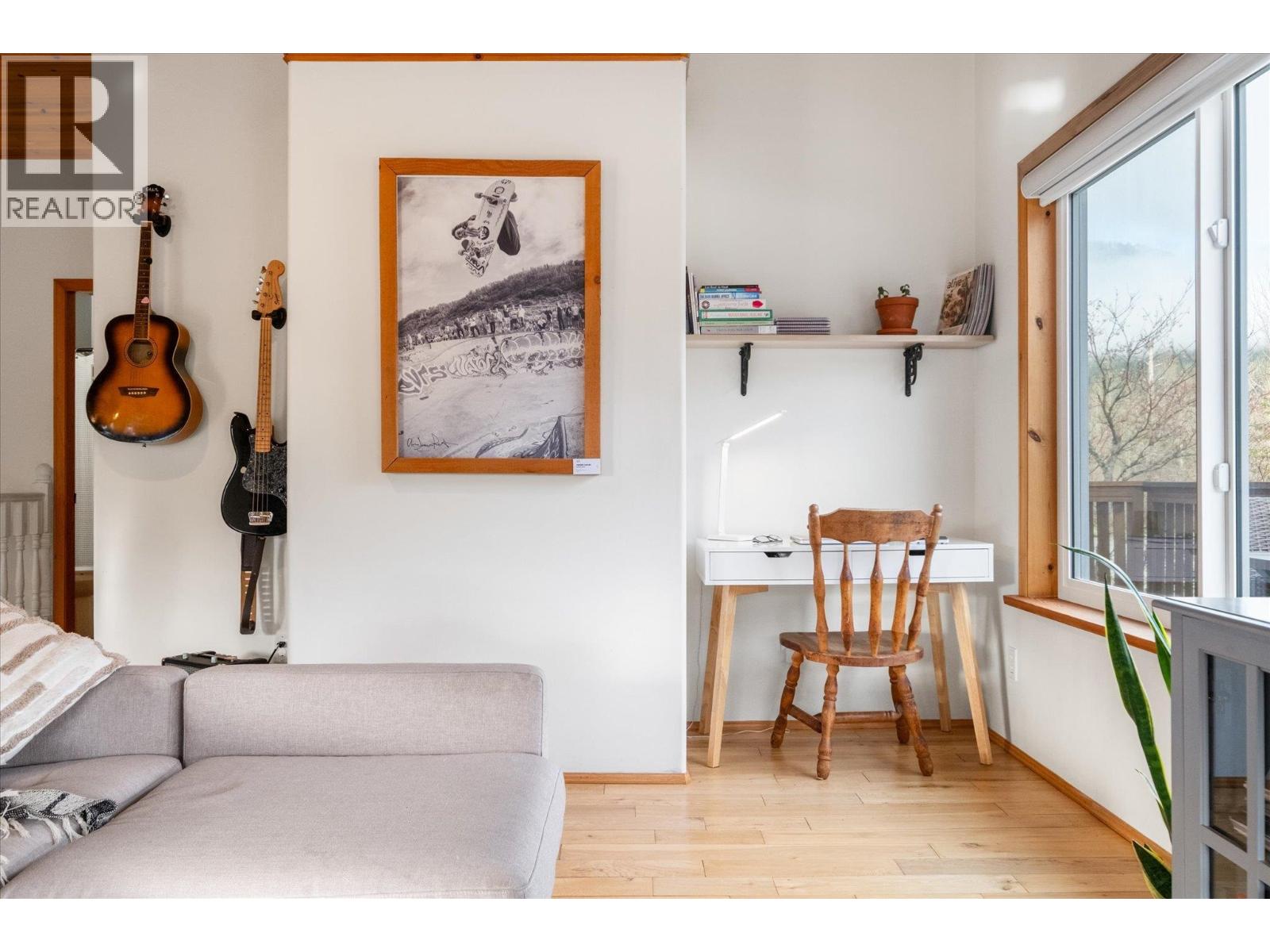 7407 Harrow Road, Pemberton, British Columbia  V0N 2L0 - Photo 16 - R3086510