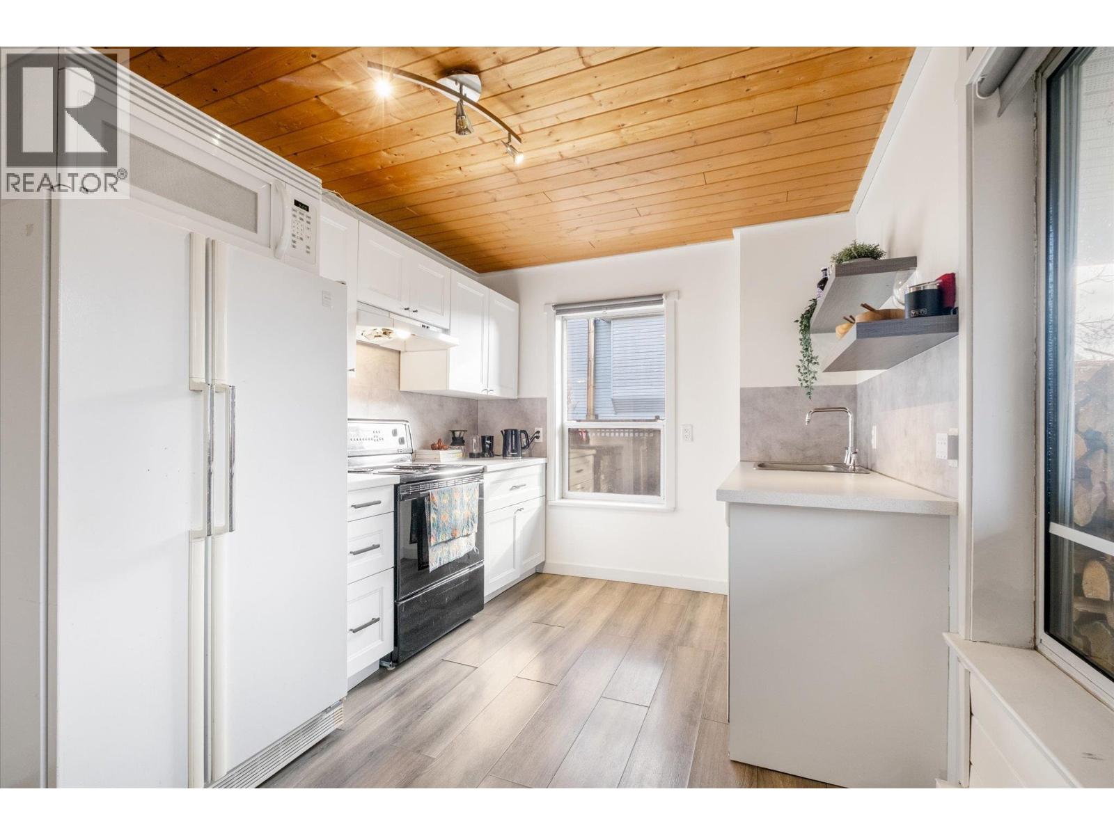 7407 Harrow Road, Pemberton, British Columbia  V0N 2L0 - Photo 27 - R3086510