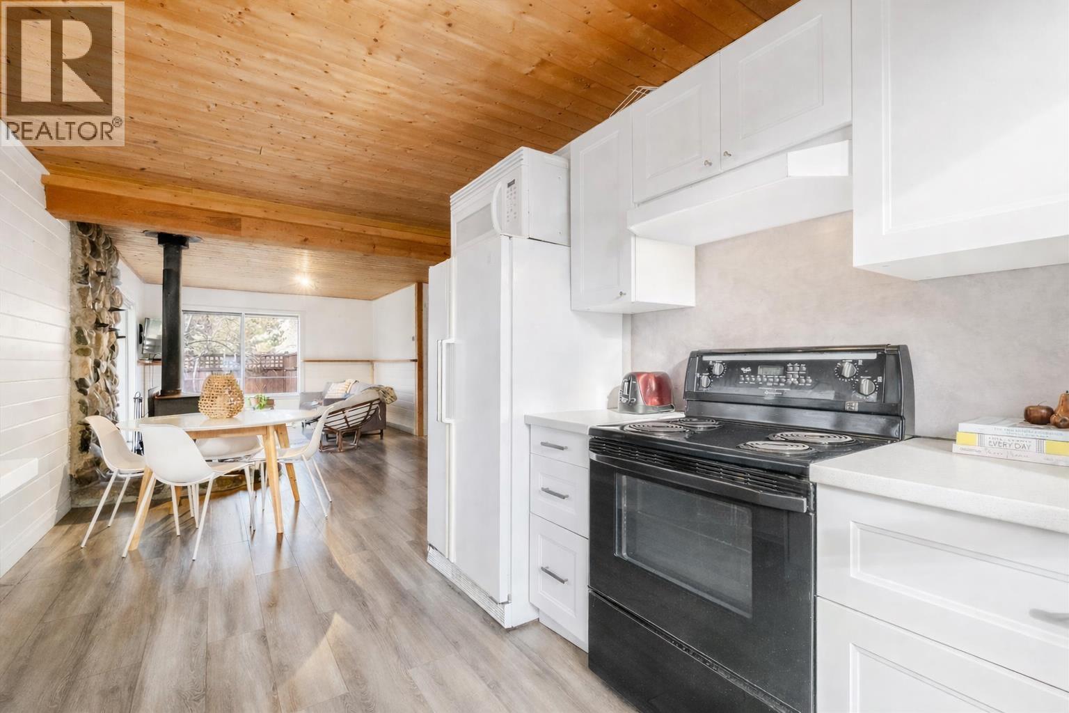 7407 Harrow Road, Pemberton, British Columbia  V0N 2L0 - Photo 28 - R3086510