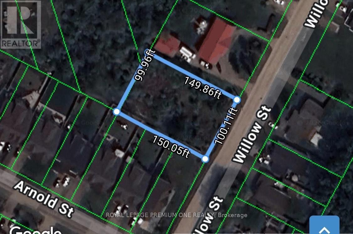 On - 944 Willow Street, Innisfil, Ontario  L0L 1C0 - Photo 2 - N12768172