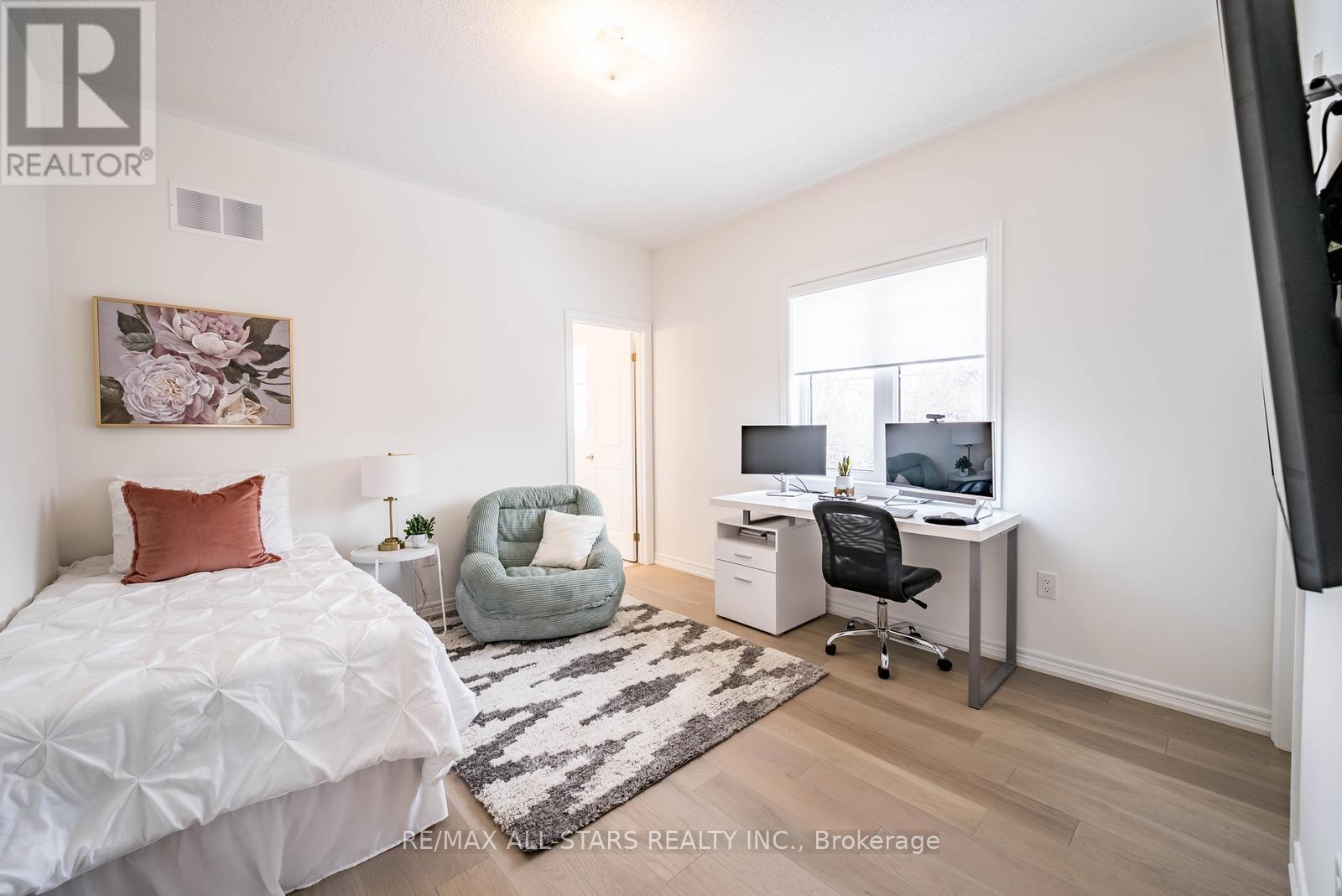 106 Conductor Avenue, Whitchurch-Stouffville, Ontario  L4A 4X5 - Photo 33 - N12768180