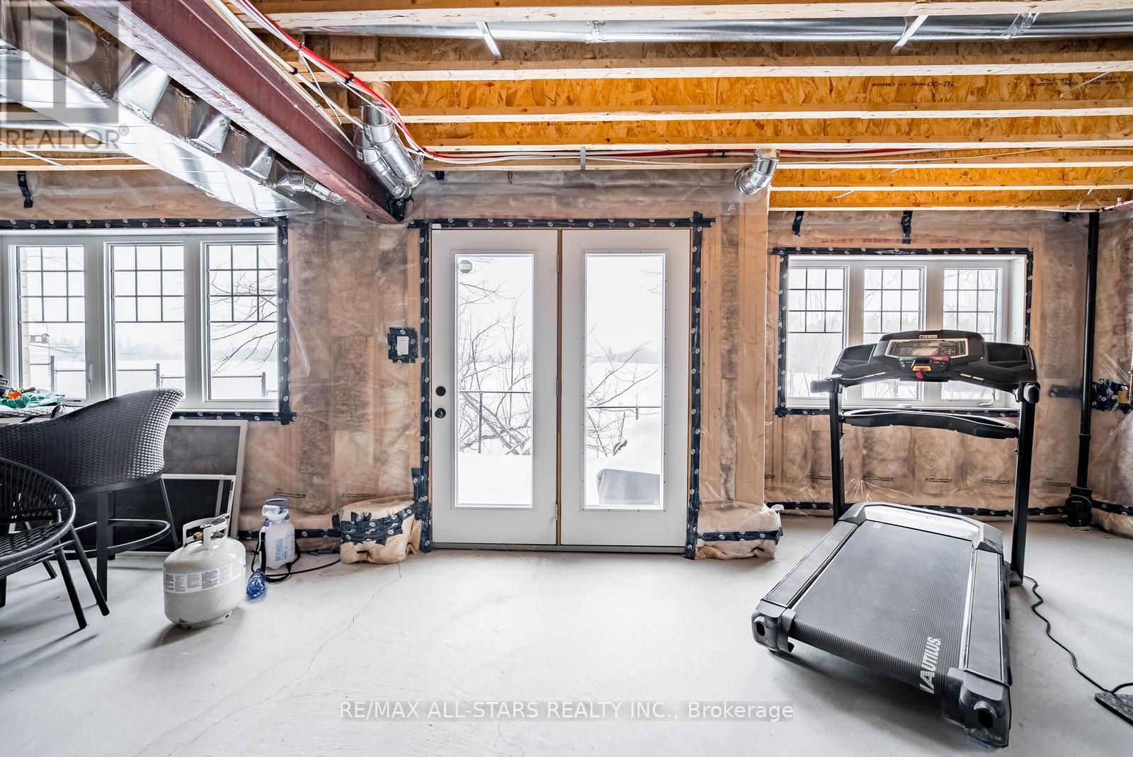 106 Conductor Avenue, Whitchurch-Stouffville, Ontario  L4A 4X5 - Photo 39 - N12768180