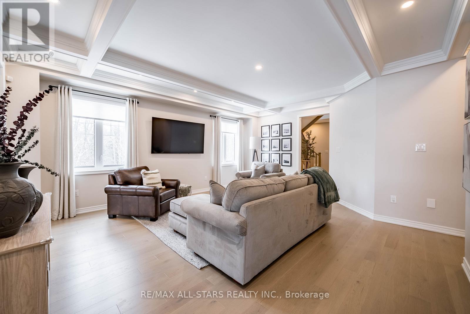 106 Conductor Avenue, Whitchurch-Stouffville, Ontario  L4A 4X5 - Photo 7 - N12768180