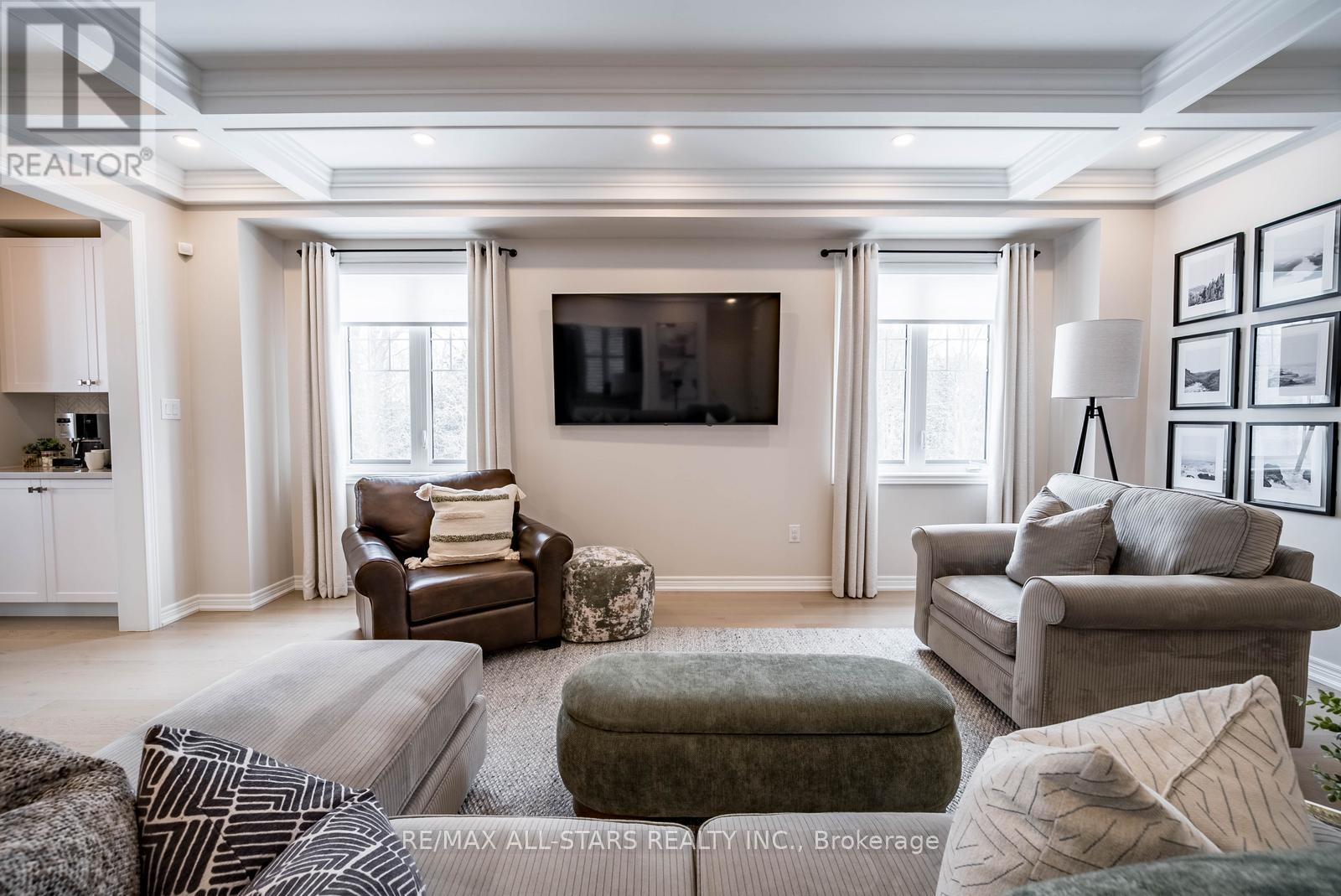 106 Conductor Avenue, Whitchurch-Stouffville, Ontario  L4A 4X5 - Photo 9 - N12768180