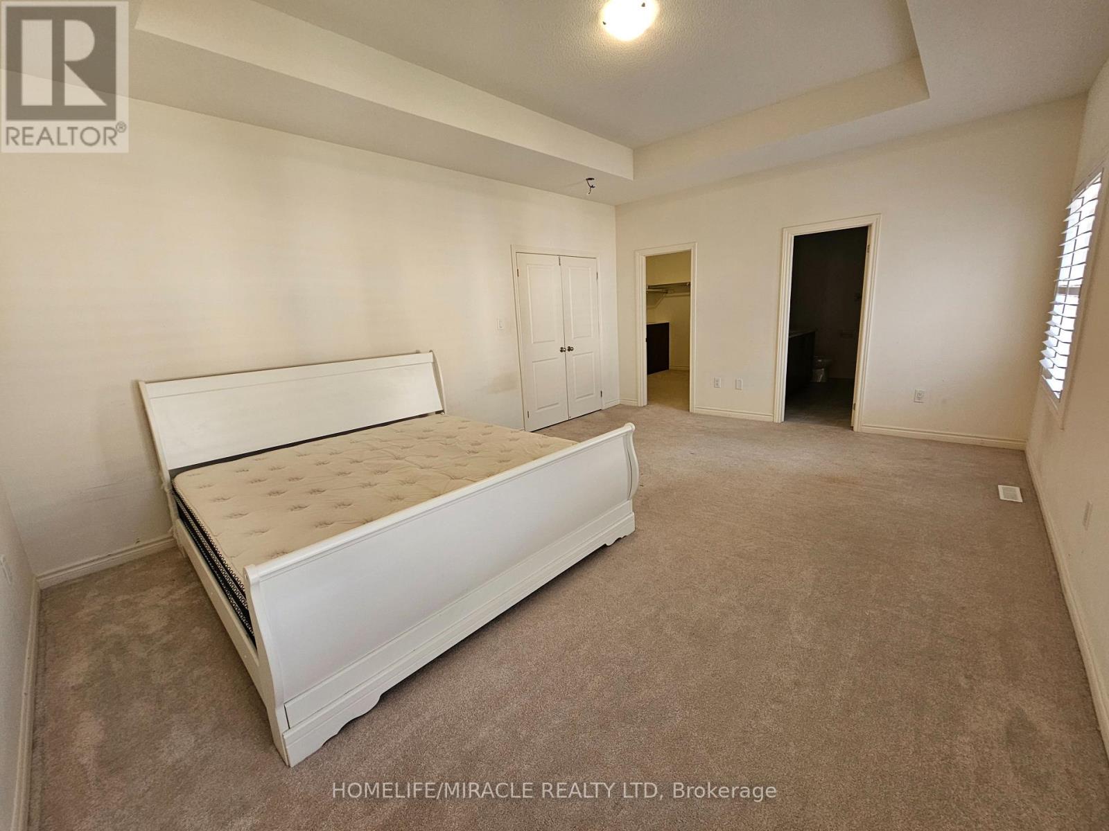 18 Bachelor Street W, Brampton, Ontario  L7A 5A9 - Photo 28 - W12768176