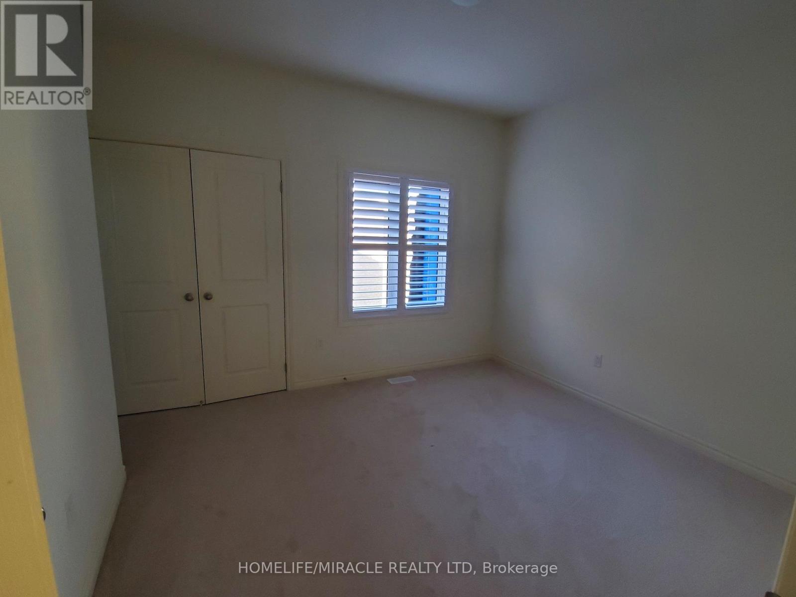 18 Bachelor Street W, Brampton, Ontario  L7A 5A9 - Photo 43 - W12768176