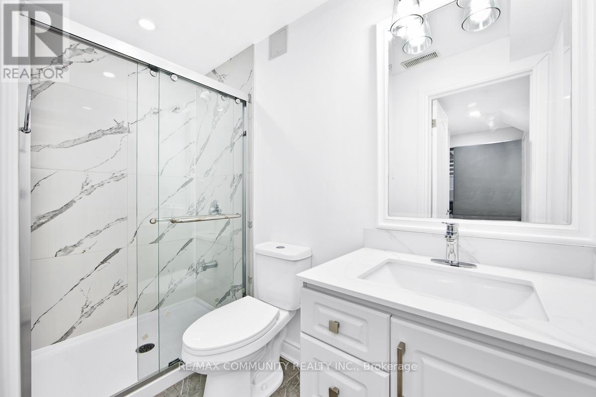 Basement Unit - 64 Fallstar Crescent, Brampton (Fletcher's Meadow), Ontario  L7A 2J7 - Photo 10 - W12768190