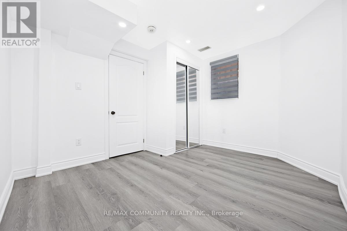 Basement Unit - 64 Fallstar Crescent, Brampton (Fletcher's Meadow), Ontario  L7A 2J7 - Photo 12 - W12768190