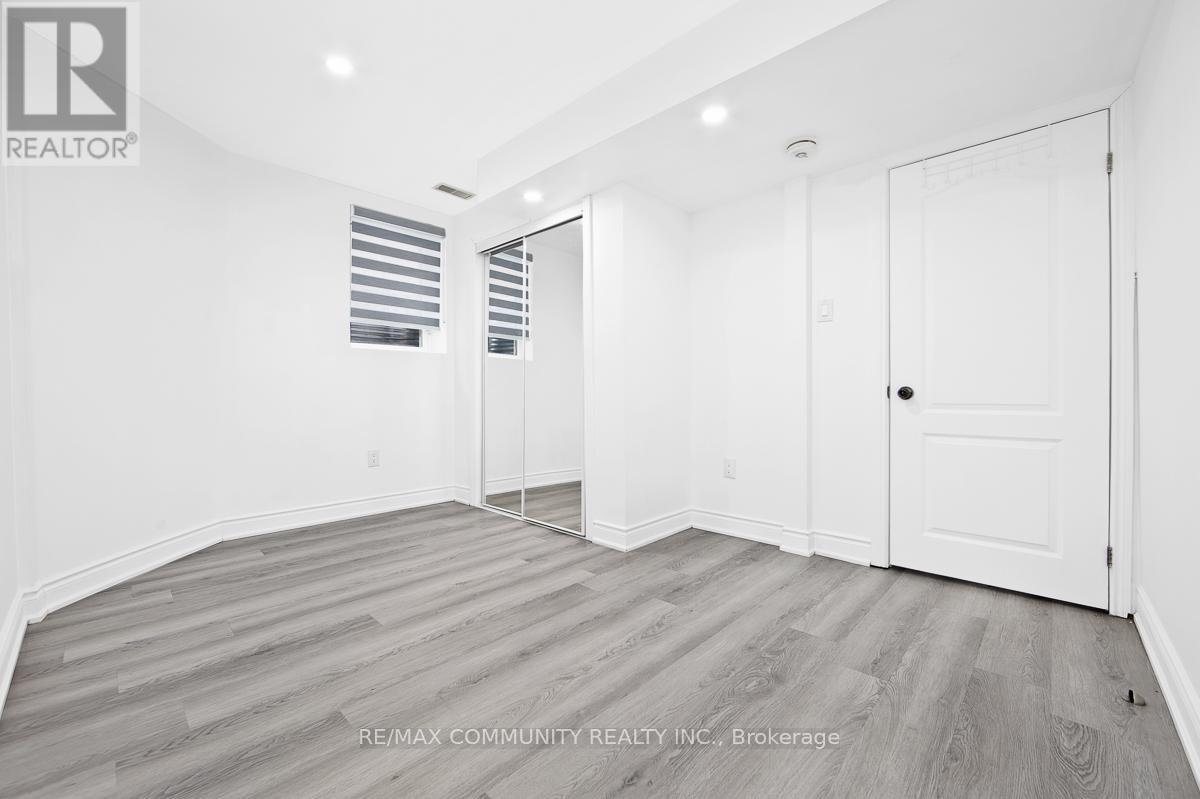 Basement Unit - 64 Fallstar Crescent, Brampton (Fletcher's Meadow), Ontario  L7A 2J7 - Photo 8 - W12768190