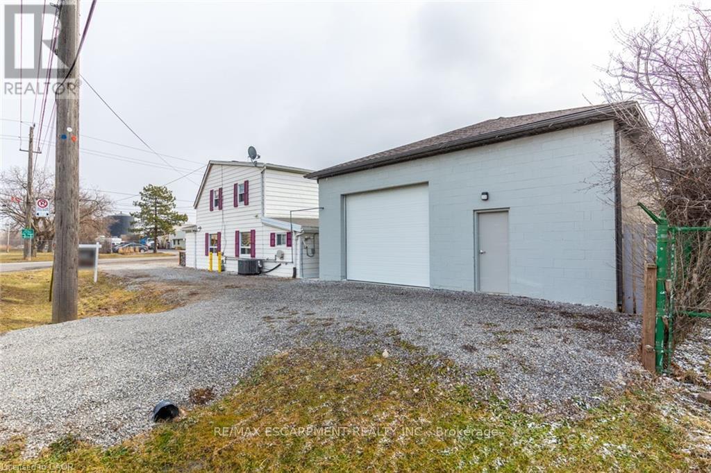 355 Jones Road, Hamilton (Stoney Creek Industrial), Ontario  L8E 5N2 - Photo 4 - X12768220