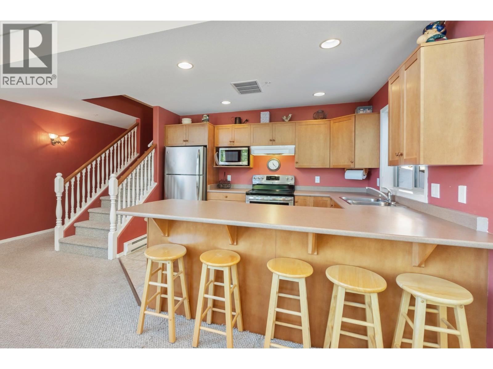 4940 Snowpines Road Unit# B Big White Photo 13