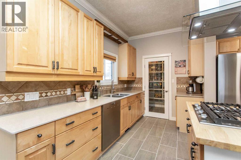 5804 44 Avenue, Red Deer, Alberta  T4N 3J5 - Photo 10 - A2276335