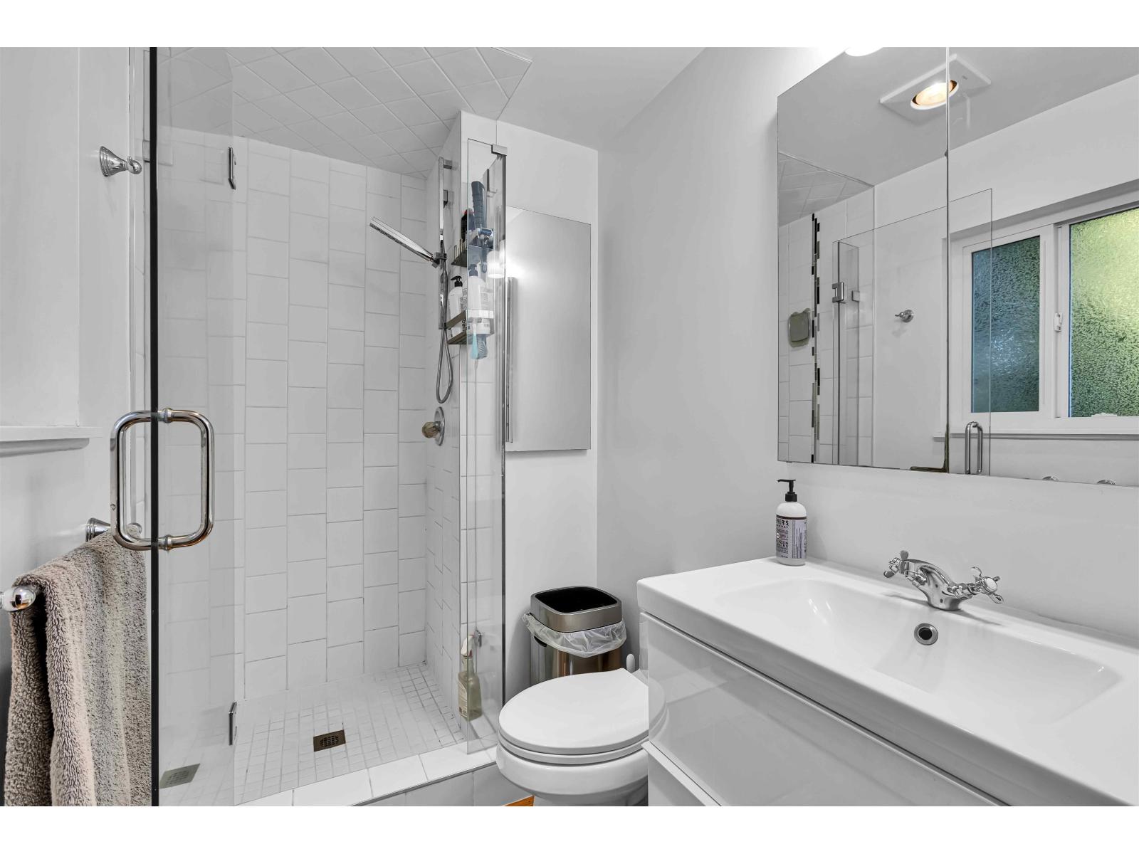 21113 16 Avenue, Langley, British Columbia  V2Z 1K3 - Photo 38 - R3085241