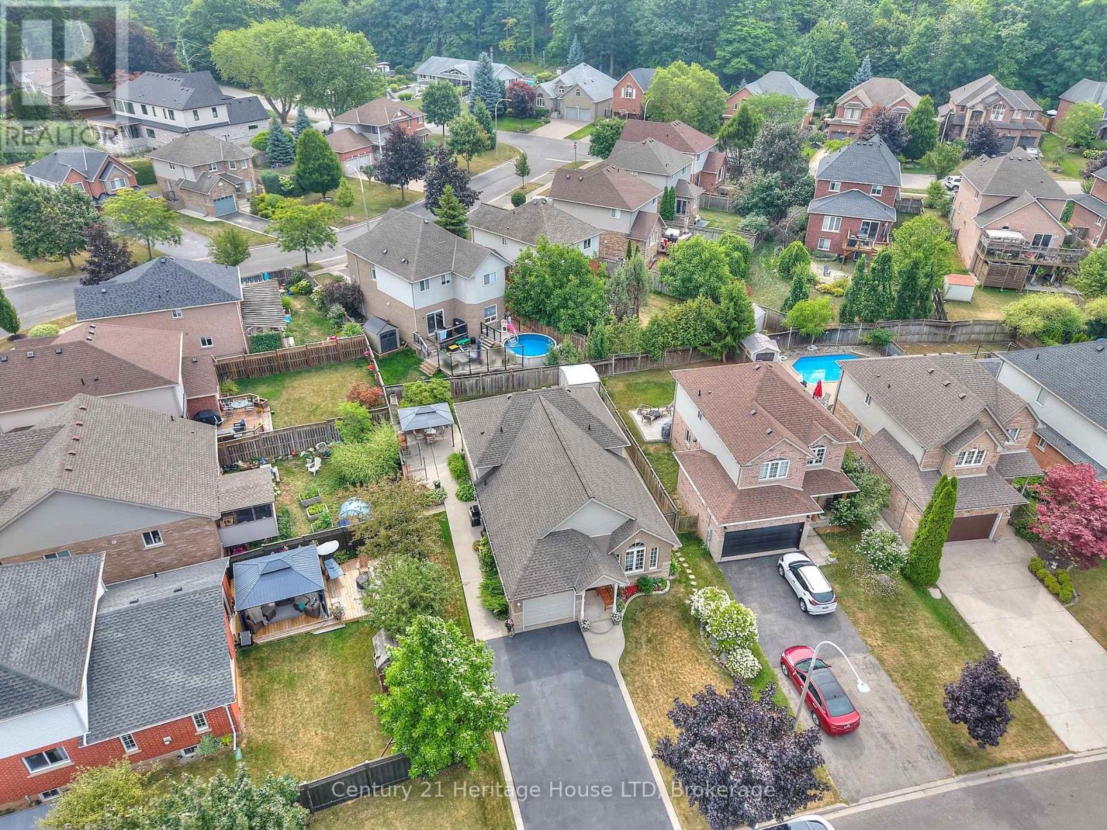 222 Dorchester Drive, Grimsby, Ontario  L3M 5K8 - Photo 32 - X12708034