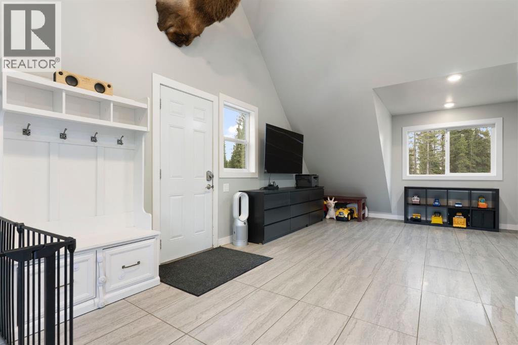 264033 Jamieson Road, Rural Bighorn No. 8, Alberta  T0L 1N0 - Photo 11 - A2284565