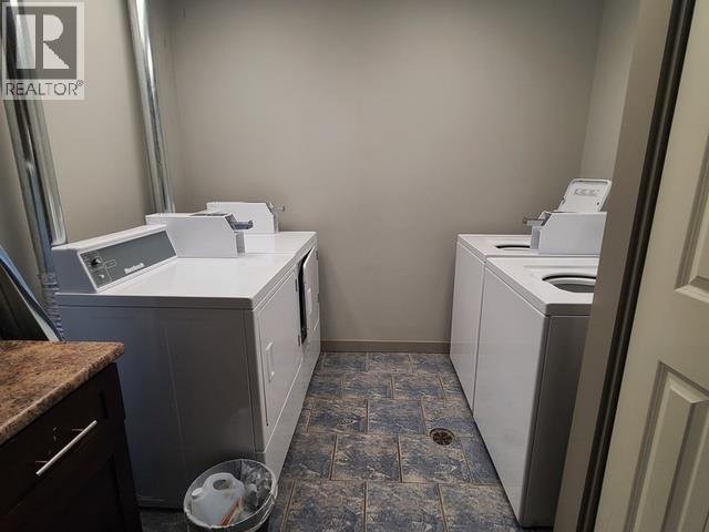 302 7330 Arbutus Street, Pemberton, British Columbia  V0N 2L1 - Photo 11 - R3087649