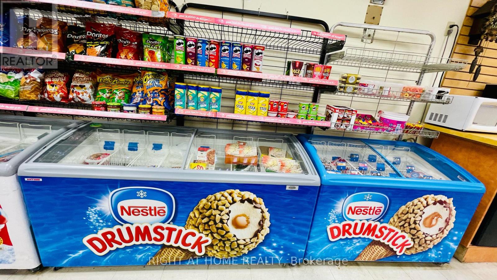 33 The Links Road, Toronto (St. Andrew-Windfields), Ontario  M2P 1T7 - Photo 12 - C12768228