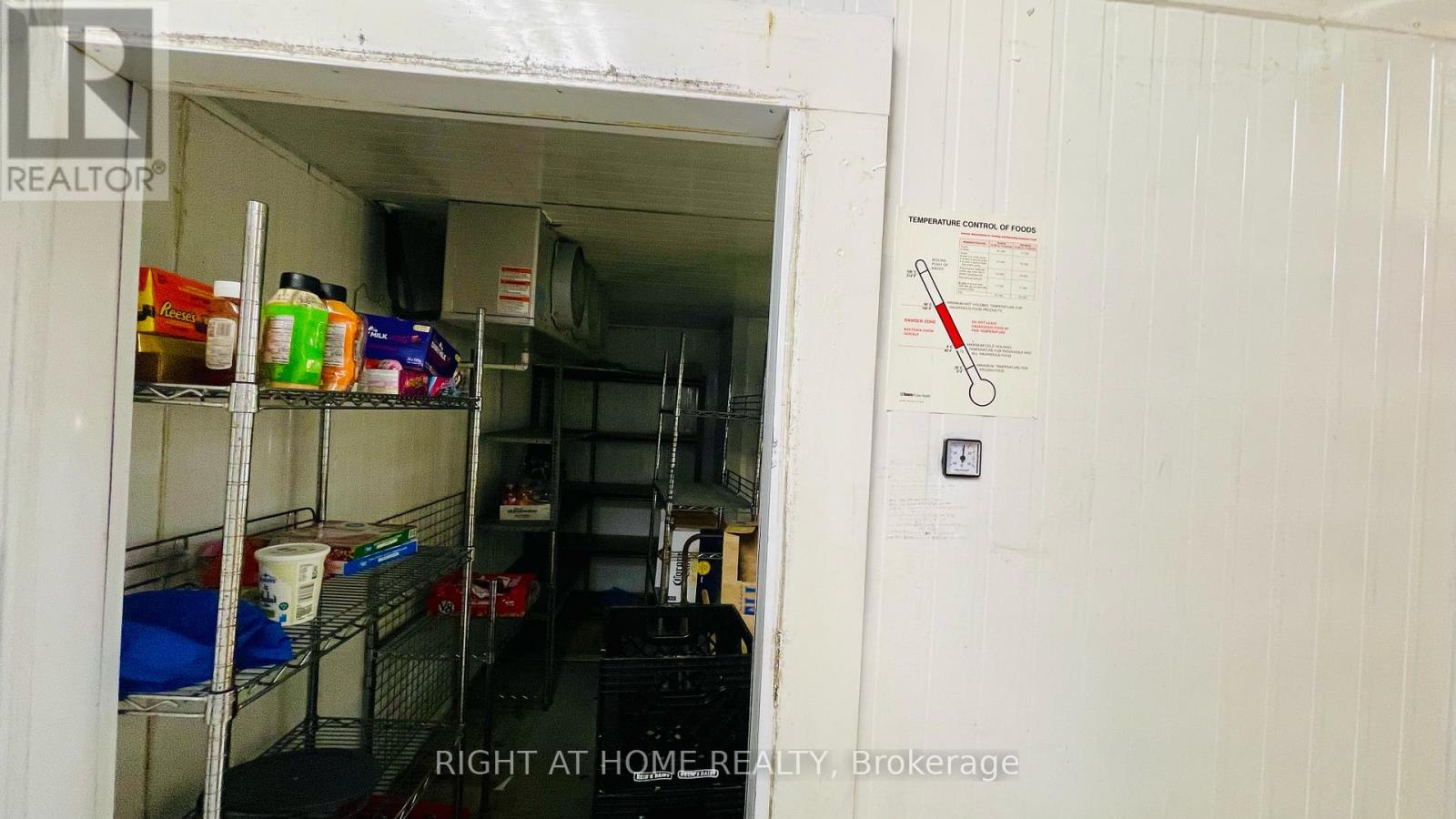 33 The Links Road, Toronto (St. Andrew-Windfields), Ontario  M2P 1T7 - Photo 29 - C12768228