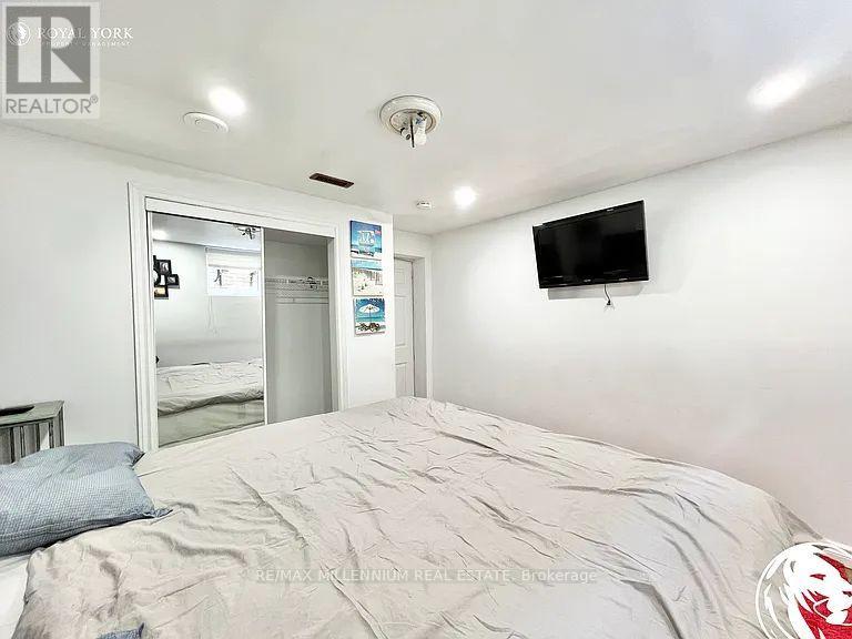 Lower - 66 Overlord Crescent, Toronto (Malvern), Ontario  M1B 4P2 - Photo 5 - E12768242