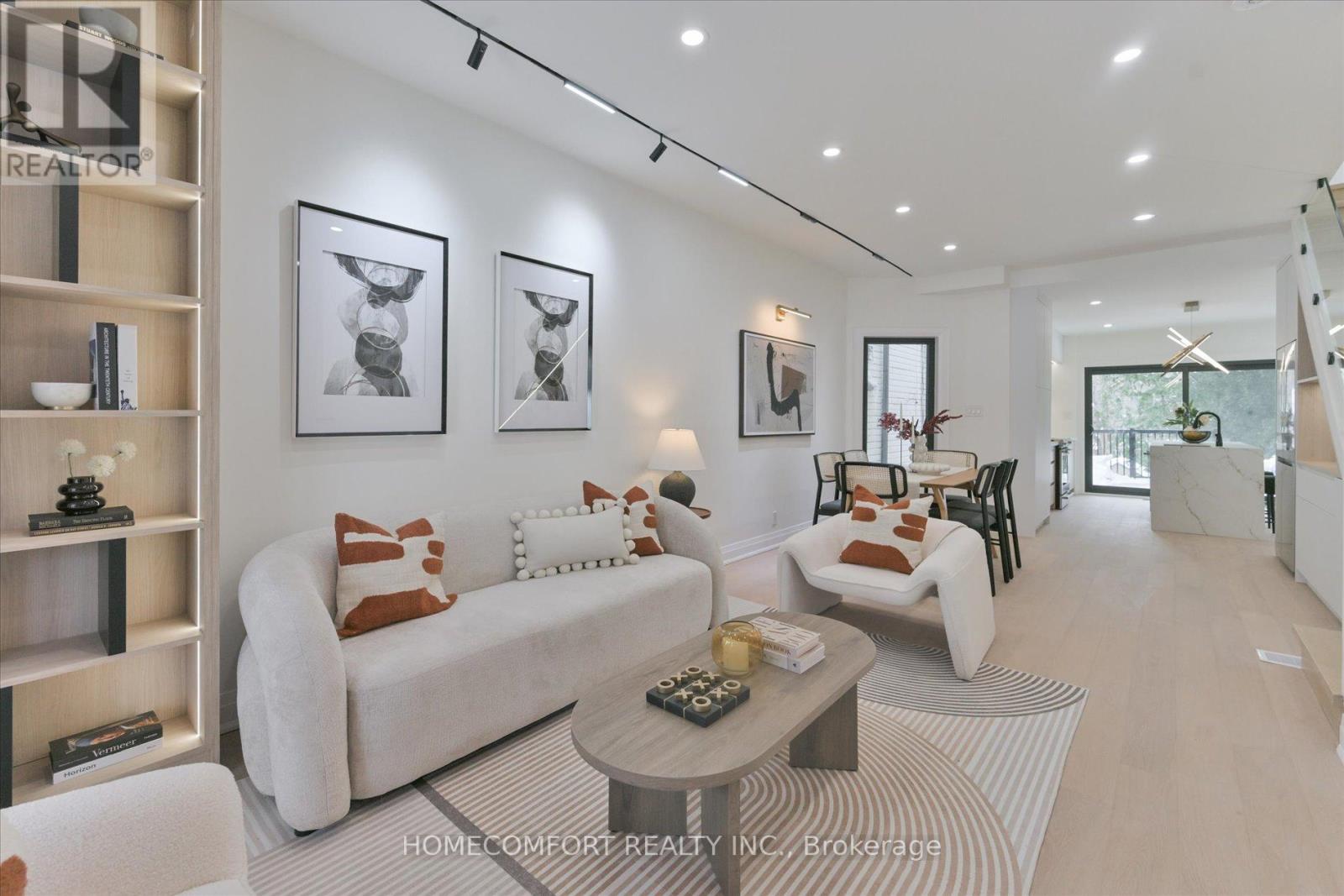 192 WAVERLEY ROAD, toronto (the beaches), Ontario