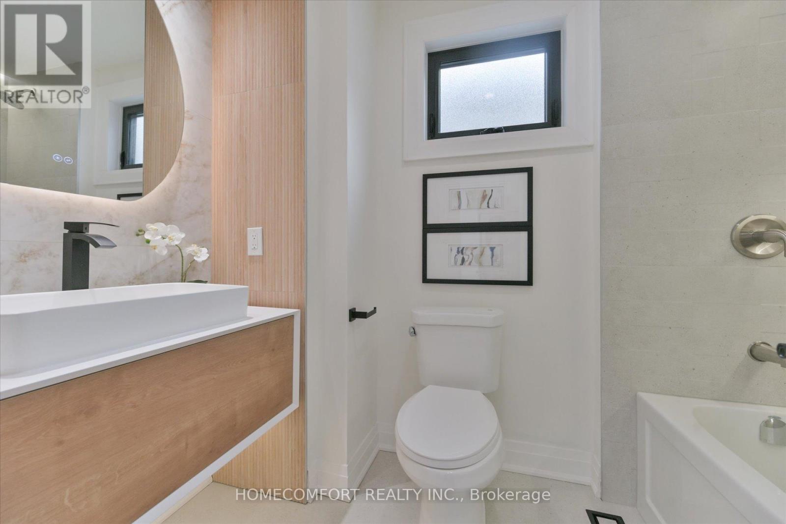 192 Waverley Road, Toronto (The Beaches), Ontario  M4L 3T3 - Photo 27 - E12768244