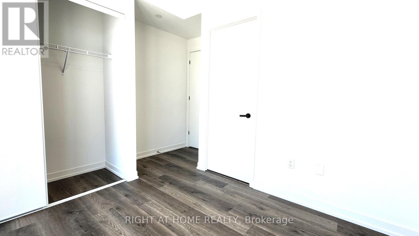 5706 - 8 Interchange Way, Vaughan (Vaughan Corporate Centre), Ontario  L4K 0R2 - Photo 11 - N12768240