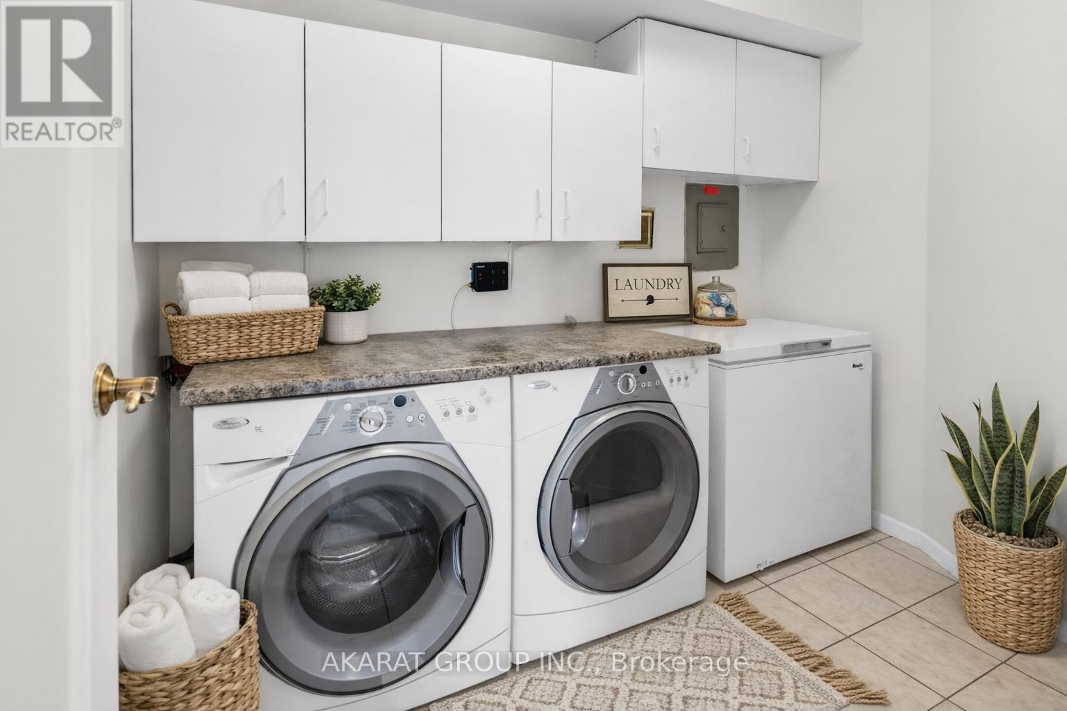 911 - 5280 Lakeshore Road, Burlington, Ontario  L7L 5R1 - Photo 33 - W12768230