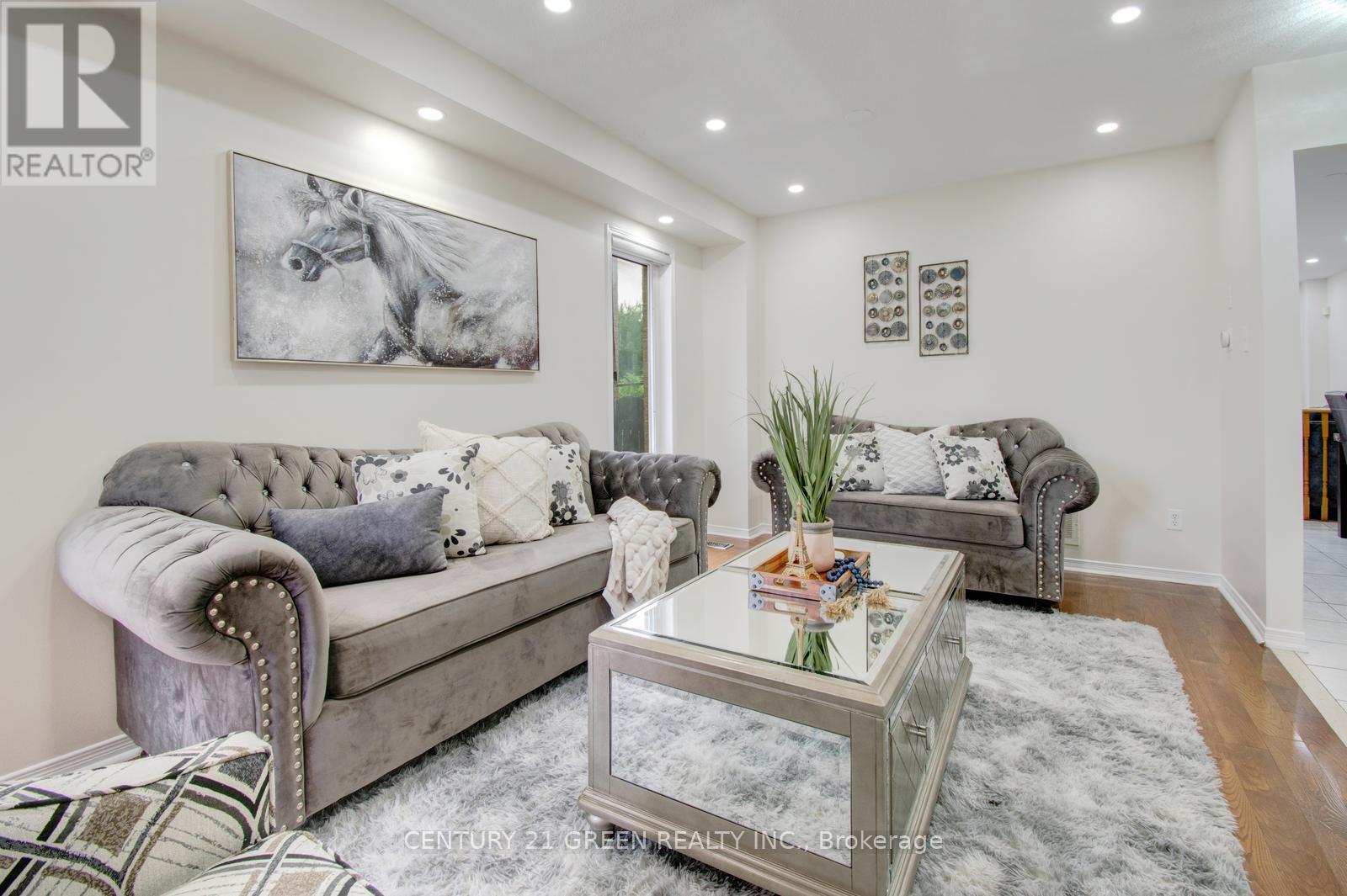 26 Oatfield Road, Brampton, Ontario  L6R 1X7 - Photo 14 - W12768232