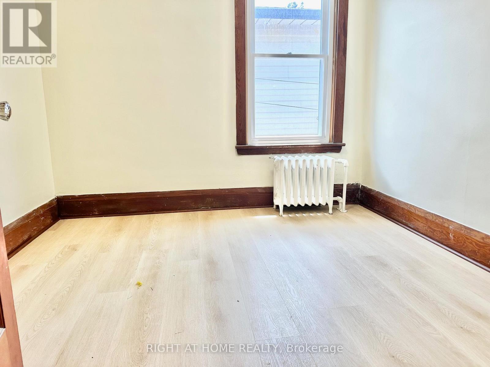 215 Rosewood Road, Hamilton (Glenview), Ontario  L8K 3J5 - Photo 17 - X12768234