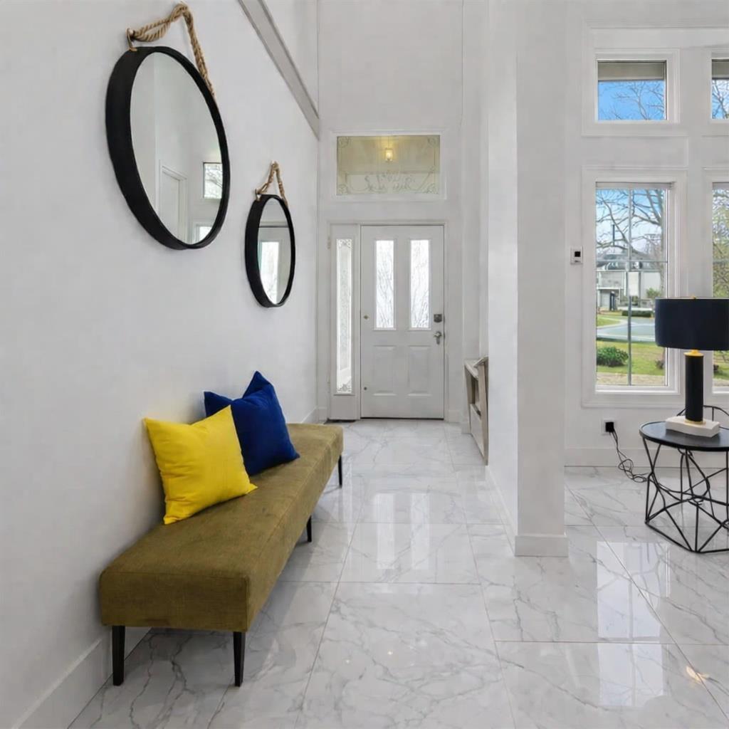 8521 168 St Street, Surrey, British Columbia  V4N 5A6 - Photo 3 - R3082022