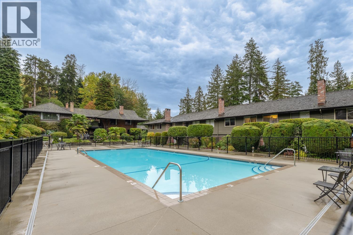 312 235 Keith Road, West Vancouver, British Columbia  V7T 1L5 - Photo 14 - R3087604