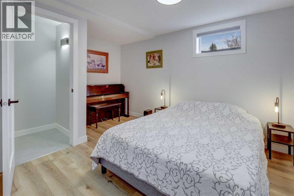 36 Glenview Drive Sw, Calgary, Alberta  T3E 4H5 - Photo 25 - A2281998