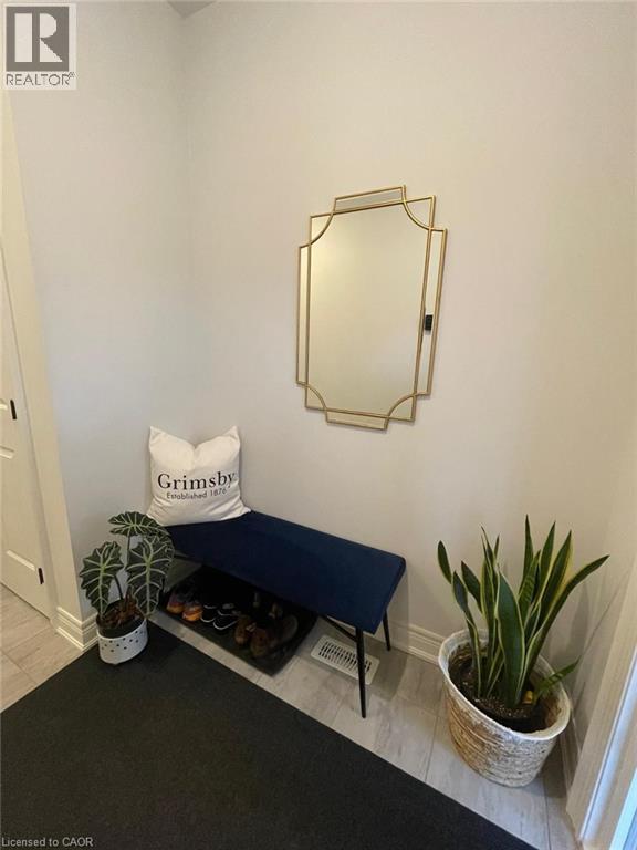 11 Toe Blake Court, Grimsby, Ontario  L3M 0H7 - Photo 4 - 40803679