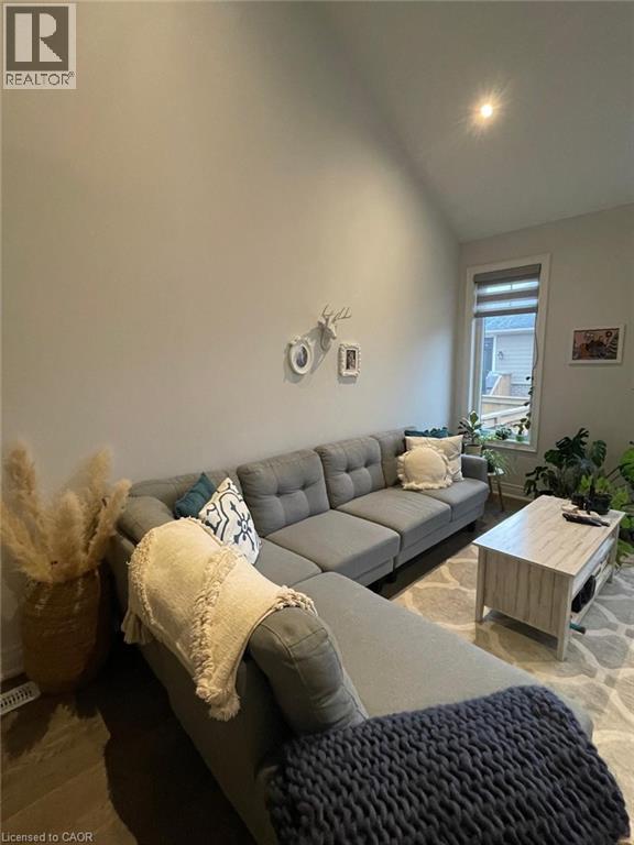 11 Toe Blake Court, Grimsby, Ontario  L3M 0H7 - Photo 10 - 40803679