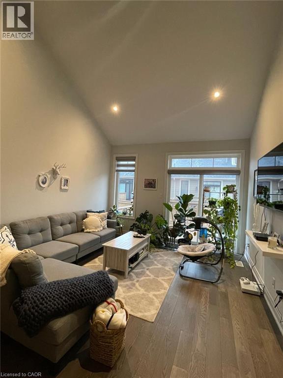 11 Toe Blake Court, Grimsby, Ontario  L3M 0H7 - Photo 12 - 40803679