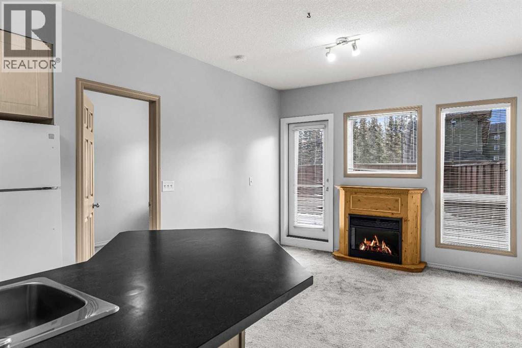 122, 176 Kananaskis Way, Canmore, Alberta  T1W 3E4 - Photo 4 - A2282698