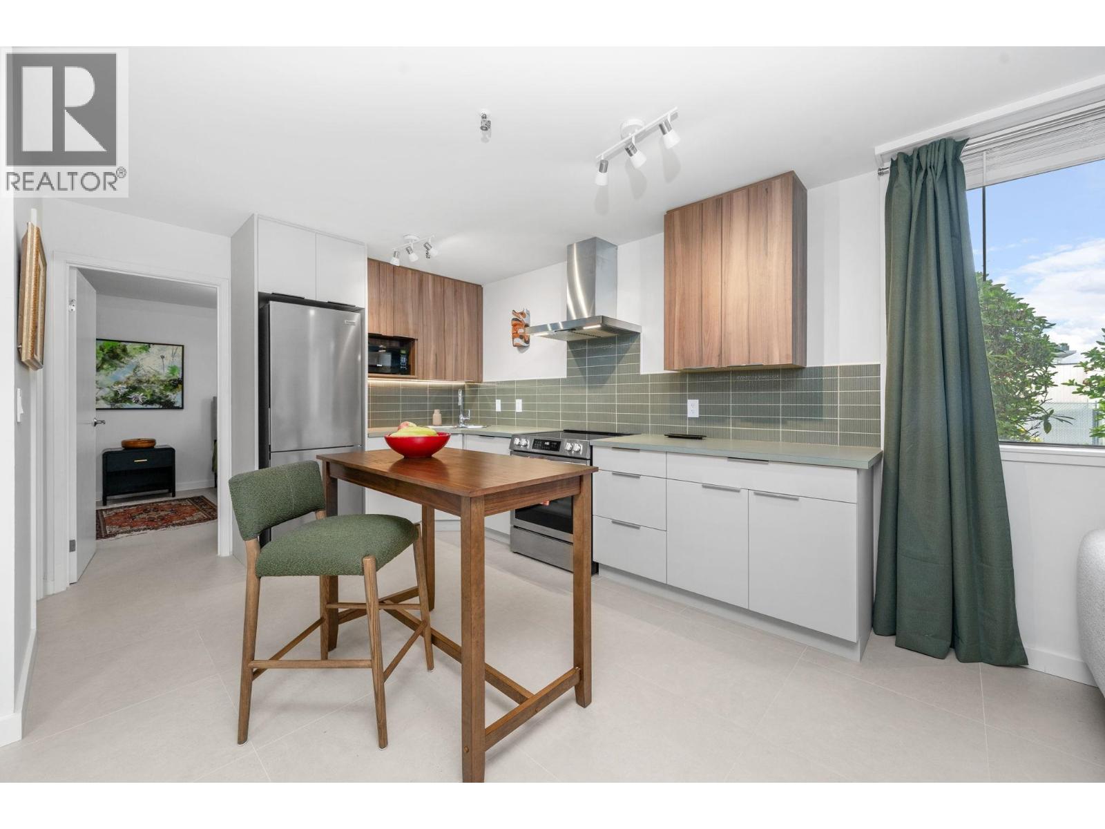 101a 460 14th Street, West Vancouver, British Columbia  V7T 2W1 - Photo 6 - R3086087