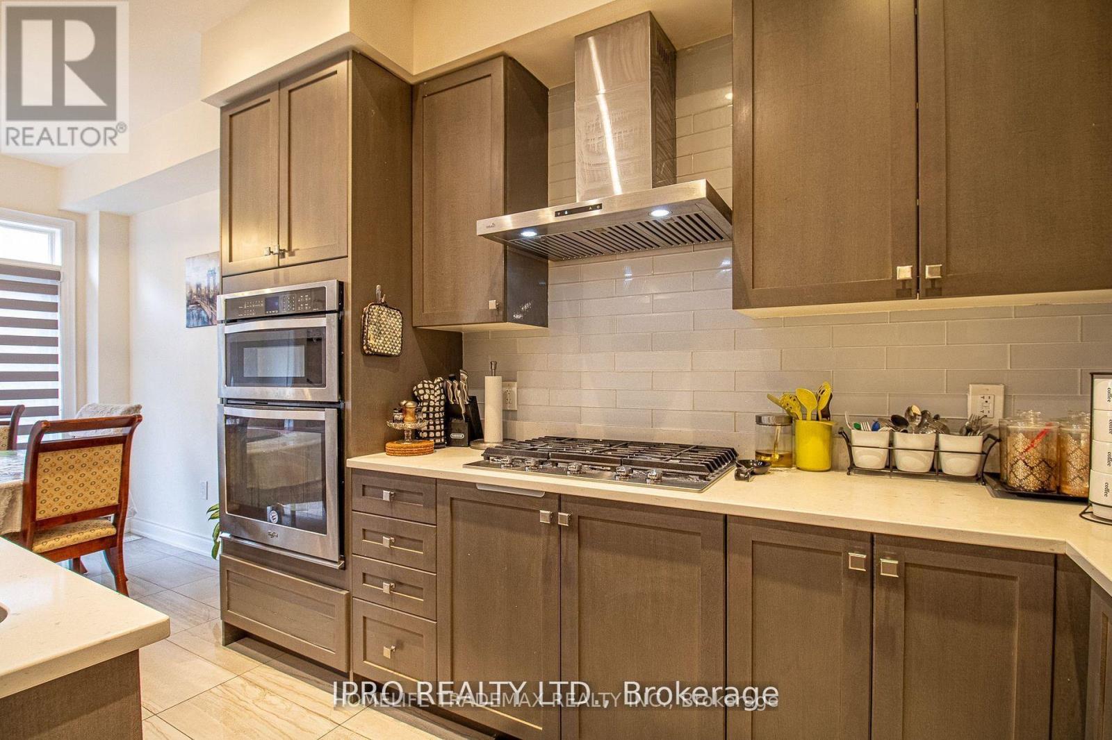 1761 Magenta Road S, Pickering, Ontario  L1X 0E1 - Photo 13 - E12768254