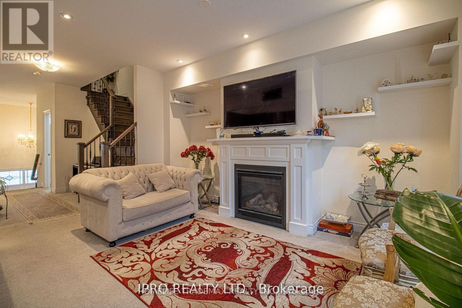 1761 Magenta Road S, Pickering, Ontario  L1X 0E1 - Photo 17 - E12768254