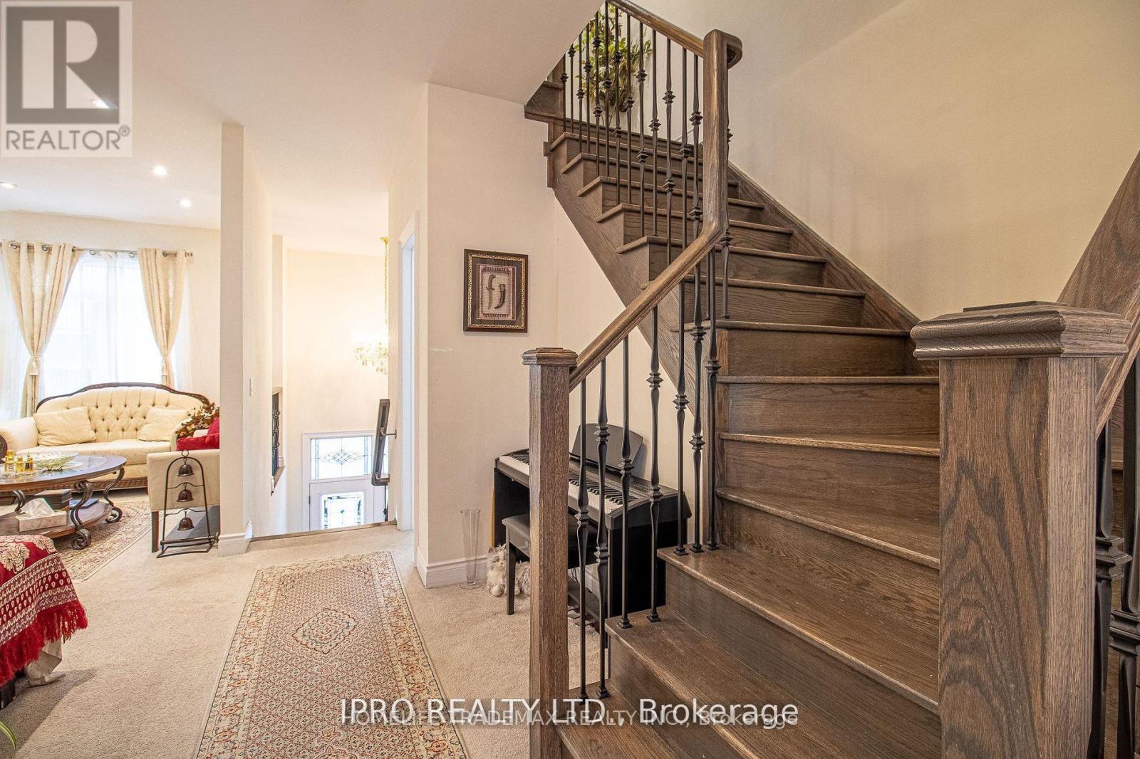 1761 Magenta Road S, Pickering, Ontario  L1X 0E1 - Photo 21 - E12768254