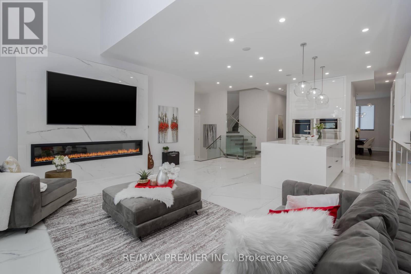 63 Pioneer Lane, Vaughan, Ontario  L4L 2J2 - Photo 12 - N12768252