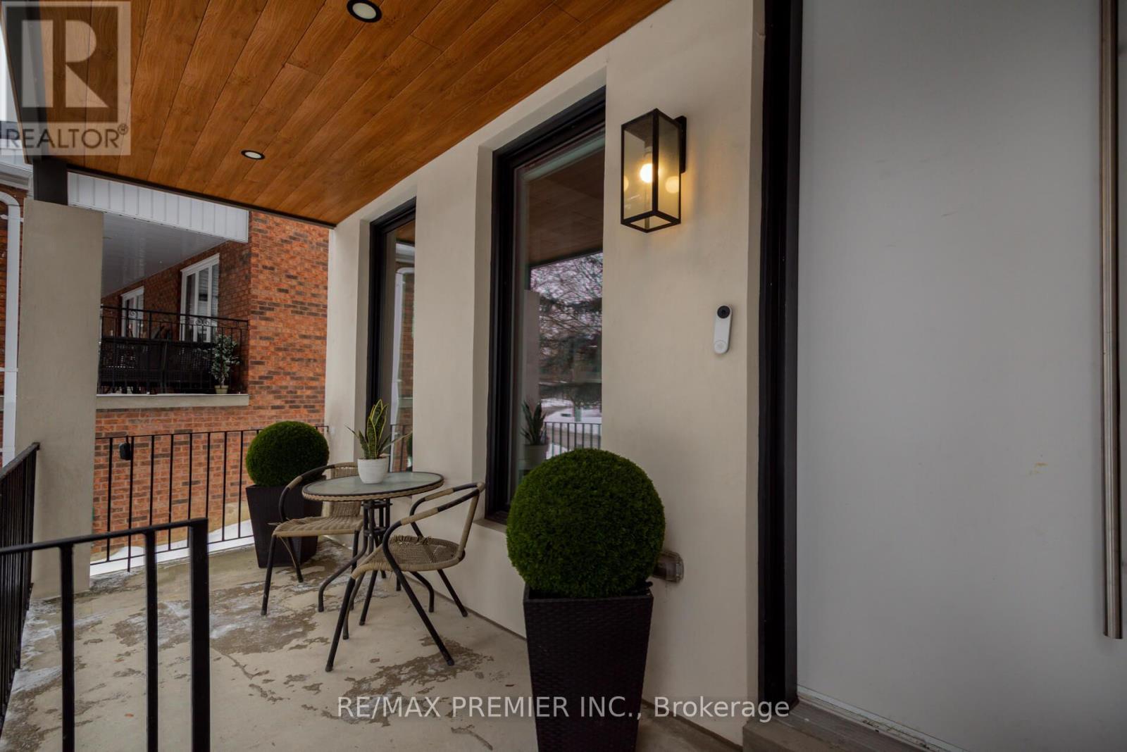 63 Pioneer Lane, Vaughan, Ontario  L4L 2J2 - Photo 2 - N12768252