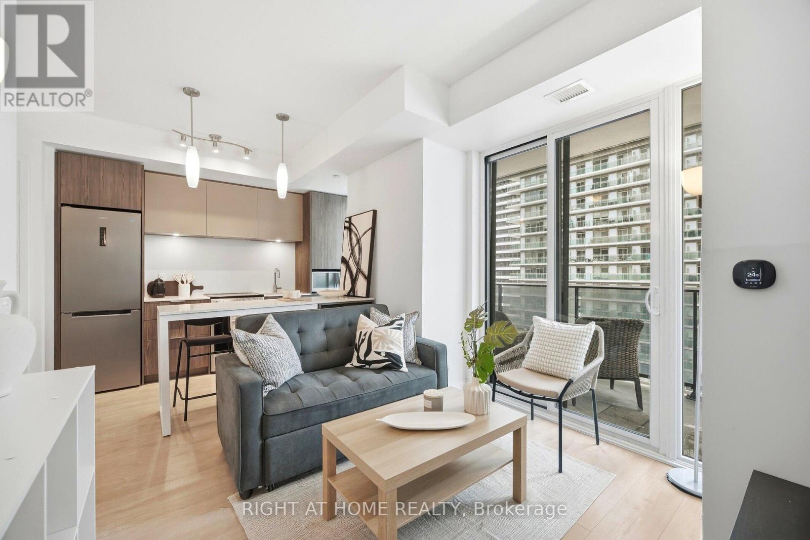 1008 - 70 Annie Craig Drive, Toronto, Ontario  M8V 0G2 - Photo 8 - W12768262