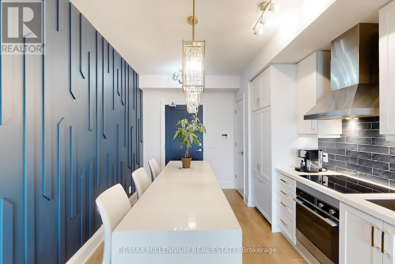 2202 - 30 Elm Drive W, Mississauga, Ontario  L5B 0N6 - Photo 22 - W12768264